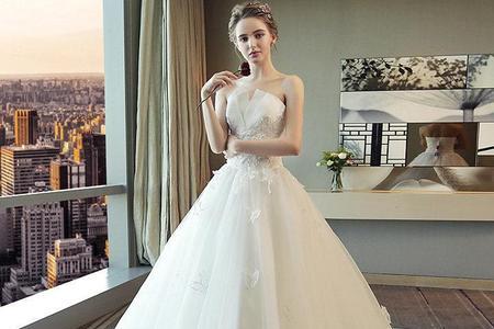 身高160体重95的女生适合穿什么婚纱