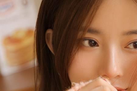 男人要和中年女人认兄妹正常吗