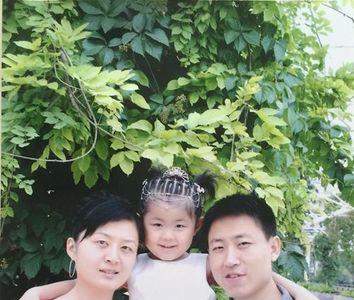 三口之家生活照怎么拍自然