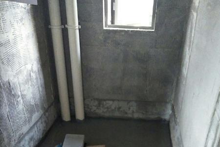 厕所管道有水泥怎么处理