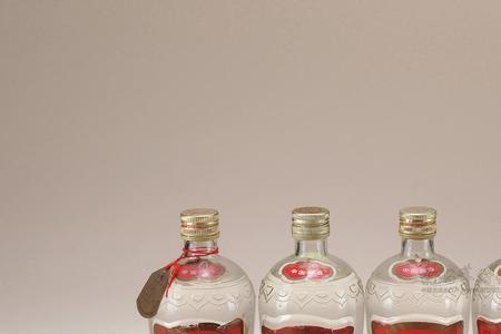 五粮液一年生产多少瓶