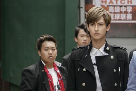 终极一班的导演是谁图片