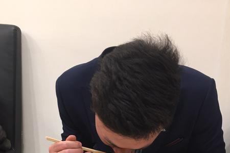 员工偷吃东西怎么处罚