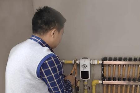 地暖施工完后为什么要浇水