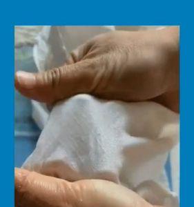 衣服油渍清洗后掉色怎么修复