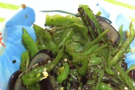 松花蛋辣椒做法
