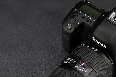 佳能200d和d3500区别