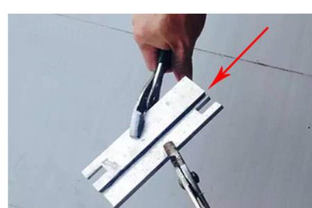 pvc接缝处理用什么胶