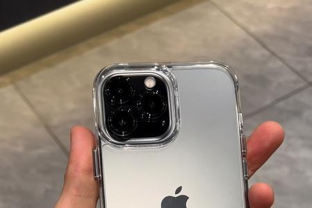 iphone14promax全部都有缝隙吗