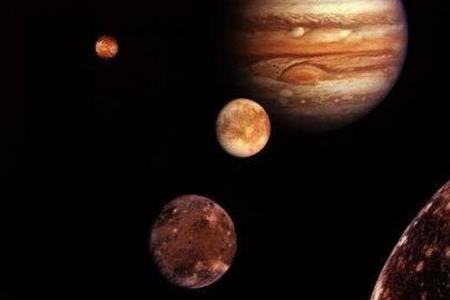 北极星和木星哪个大