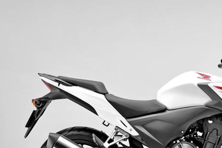 cbr400r和cb400f怎么选