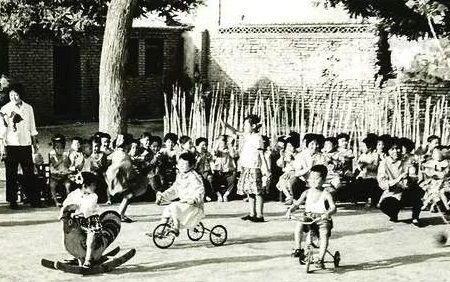 70年代上学下午几时放学