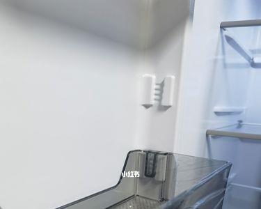 冰箱污水盒怎么拿出来