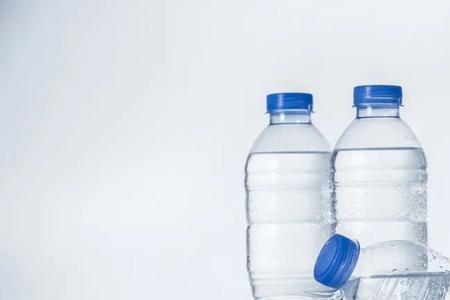 2019年的矿泉水2021年的水还能喝吗