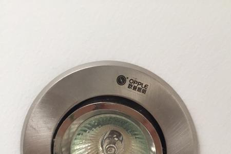 铜灯里面的龙骨怎么剪掉
