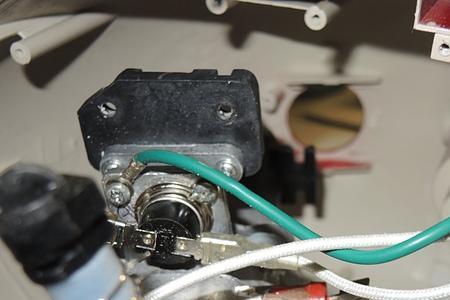烧水器蒸汽口漏水
