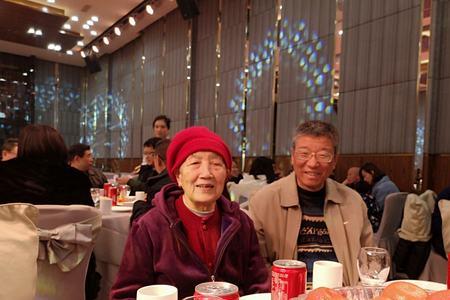 侄儿子订婚叔叔应该怎么讲话