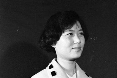 解放前穿什么衣服