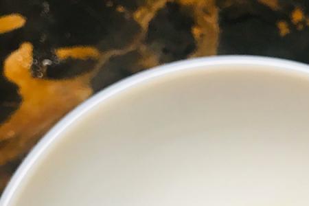 为什么茶叶蛋里面有水