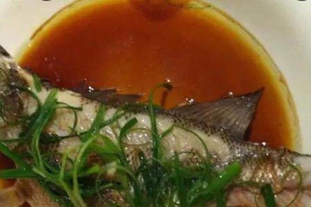 清蒸鲈鱼肉扒不下来