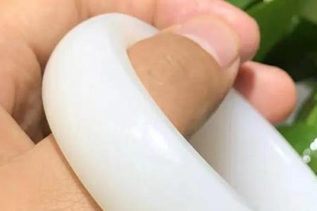 和田玉细度和油性哪个更重要
