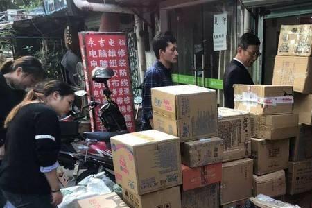一个物流店一年赚多少