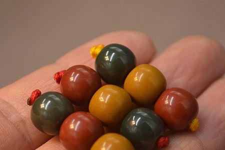 红绿灯手串的寓意