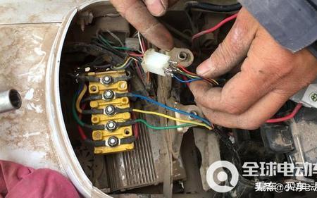 电动四轮车电机嗓声大怎样排除