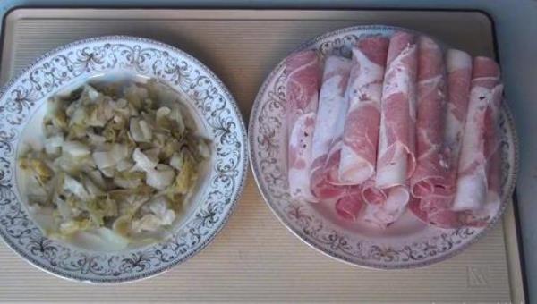 怎样把羊肉包成卷