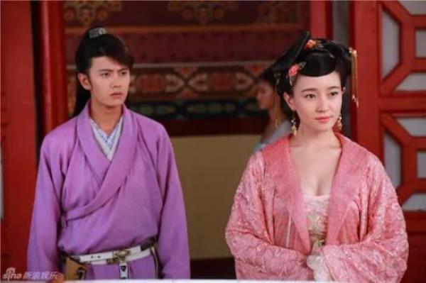 濮王怎么会有慕容清这个女儿