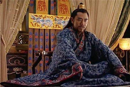 隆庆帝的名字是垕还是坖