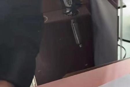 理发理的丑可以报警吗