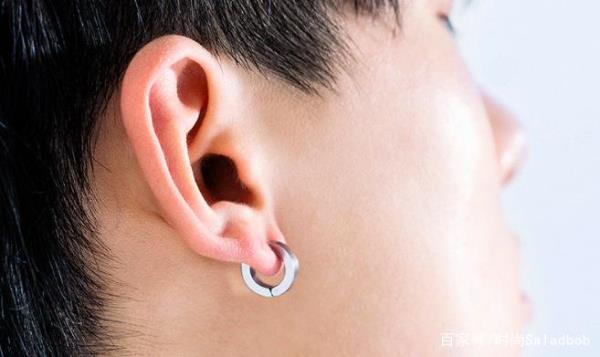 湘西男人为什么只带一个耳环
