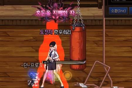 女大枪带cp武器还是吞噬本源武器