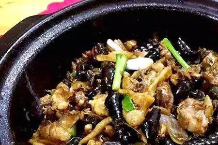 山坑螺煲汤的做法