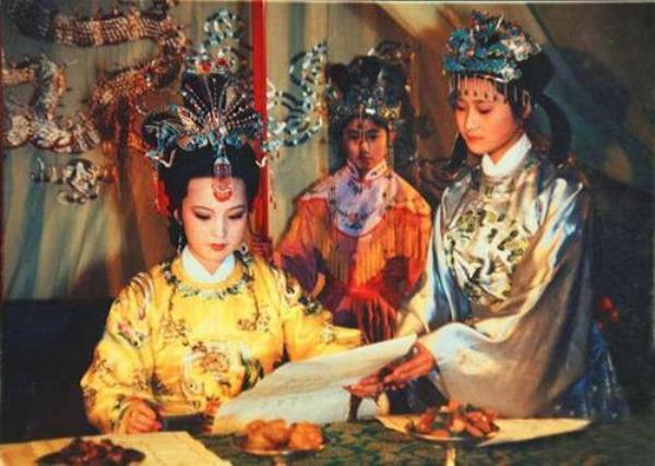 红楼梦娶亲时辰
