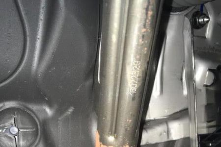 转向柱生锈有必要处理吗