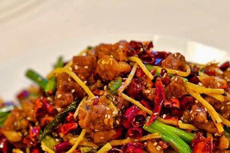 王刚辣子鸡丁正宗川菜做法