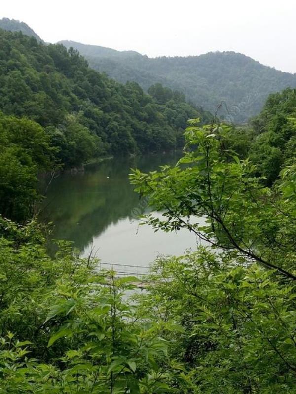 陕西安康黄石滩水库可以钓鱼吗