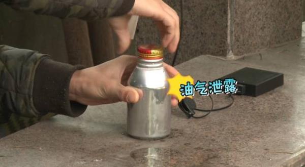 在瓶子里点燃酒精为什么会爆炸