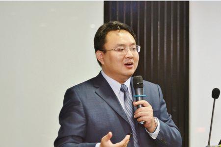 马宁会讲英语吗