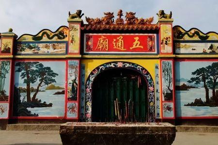 为什么道观开三个门