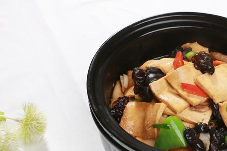 豆腐煲的家常做法王刚