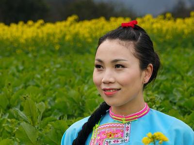 小芳笑得什么填空