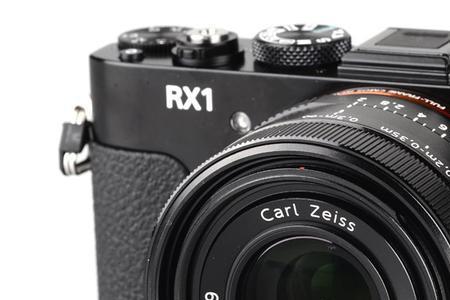 索尼rx1和rx1r区别