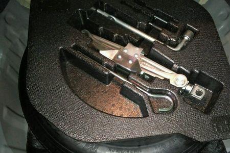 雅阁随车工具有哪些
