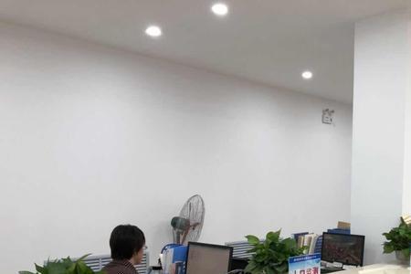 首阳大厦行政服务中心上班时间