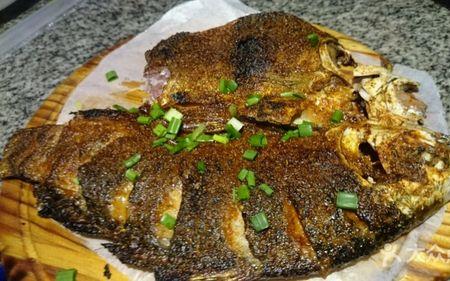 烧烤鲫鱼烤出来肉怎么是散的