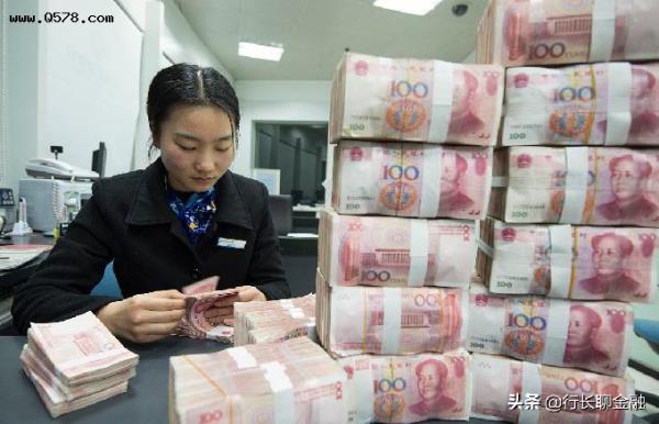 220万现金有多重