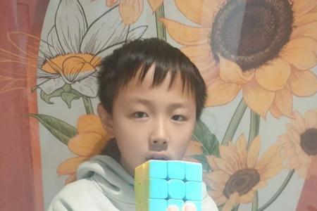 教你如何用魔方做书签